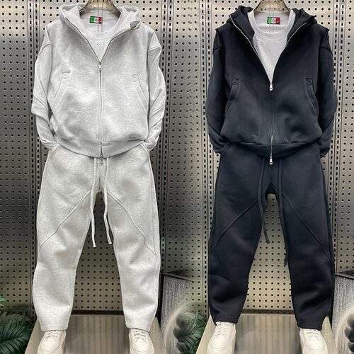 春秋时尚休闲运动套装潮牌宽松外套长裤情侣百搭青年两件男生套装