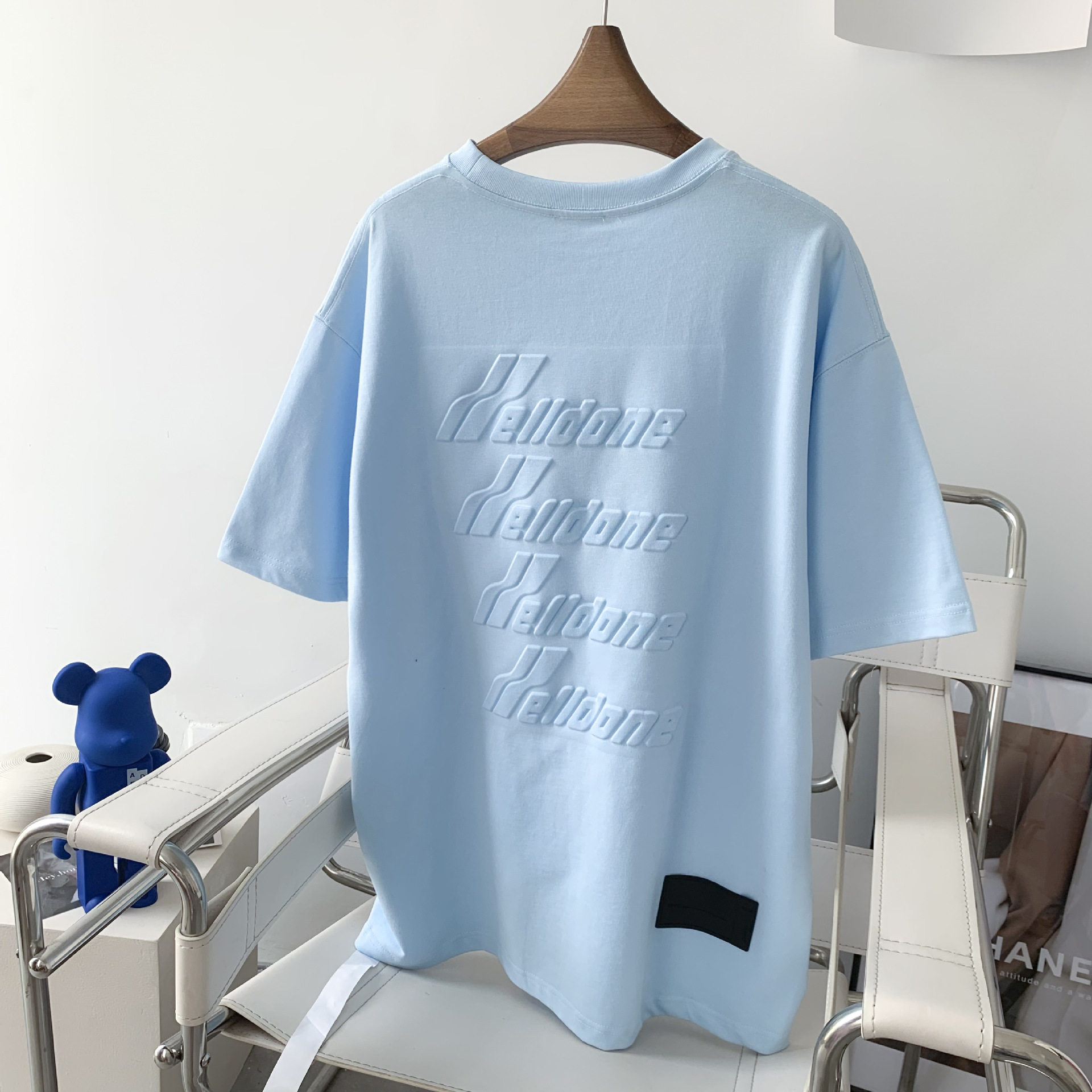 即墨区牛冲冲服装厂we11done浮雕字母t恤潮牌男女同款半袖短袖