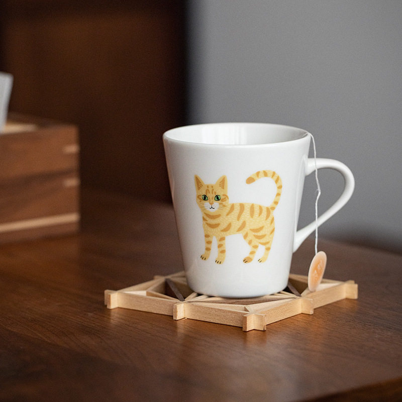 官方正品日本进口可爱猫咪马克杯日式家用水杯卡通陶瓷杯子