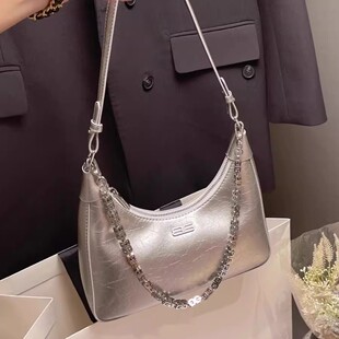 真皮法式 复古月牙包洋气链条休闲百搭斜挎包包 腋下包包女2026新款