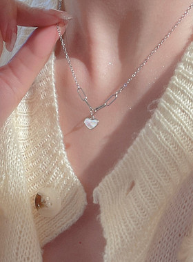 s925纯银贝壳爱心项链女新款简约时尚chic小众设计感锁骨链送女友