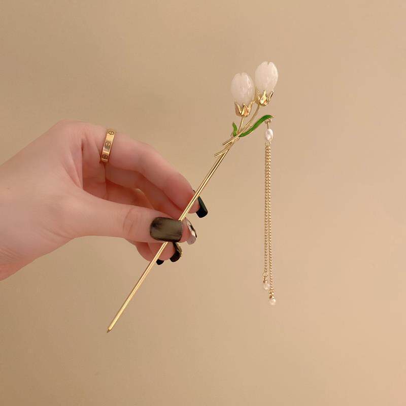 新中式白玉色流苏步摇发簪后脑勺盘发簪子古风级感古典盘发钗子