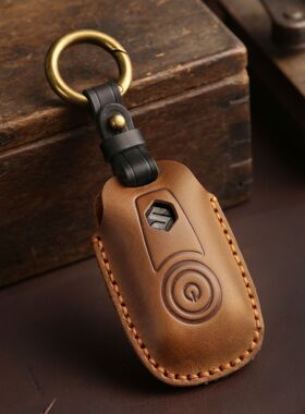 适用铃木启动器汽车钥匙套进口超级维特拉遥控器包扣壳真皮牛皮