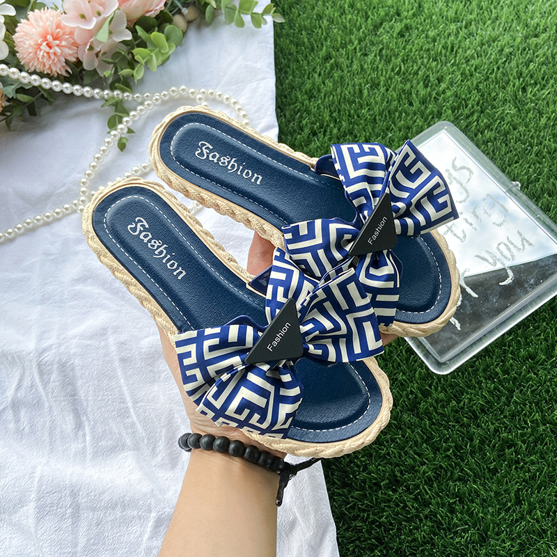 高颜值凉拖鞋韩版【三角标菱形】