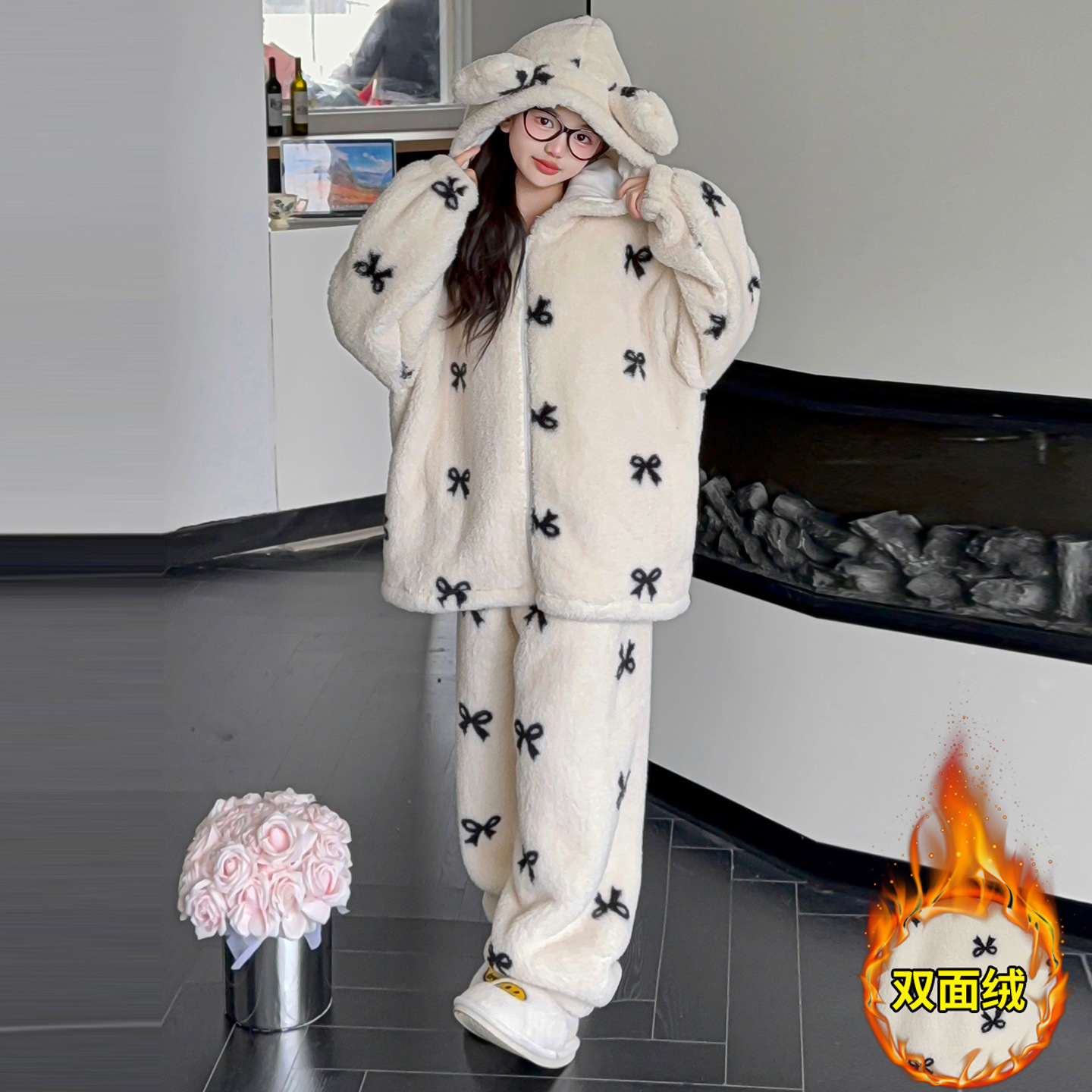 女童加绒保暖家居服套装2025秋冬新款中大童可爱蝴蝶结睡衣两件套，童装家居服（睡衣），祺儿童装