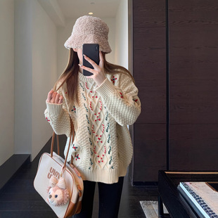 新款 毛衣女针织衫 25秋冬 设计感小众粗针圣诞款 节日氛围感