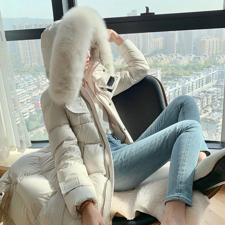 正品端轻盈狐狸毛白鸭绒加厚收腰显瘦连帽长款过膝羽绒服女