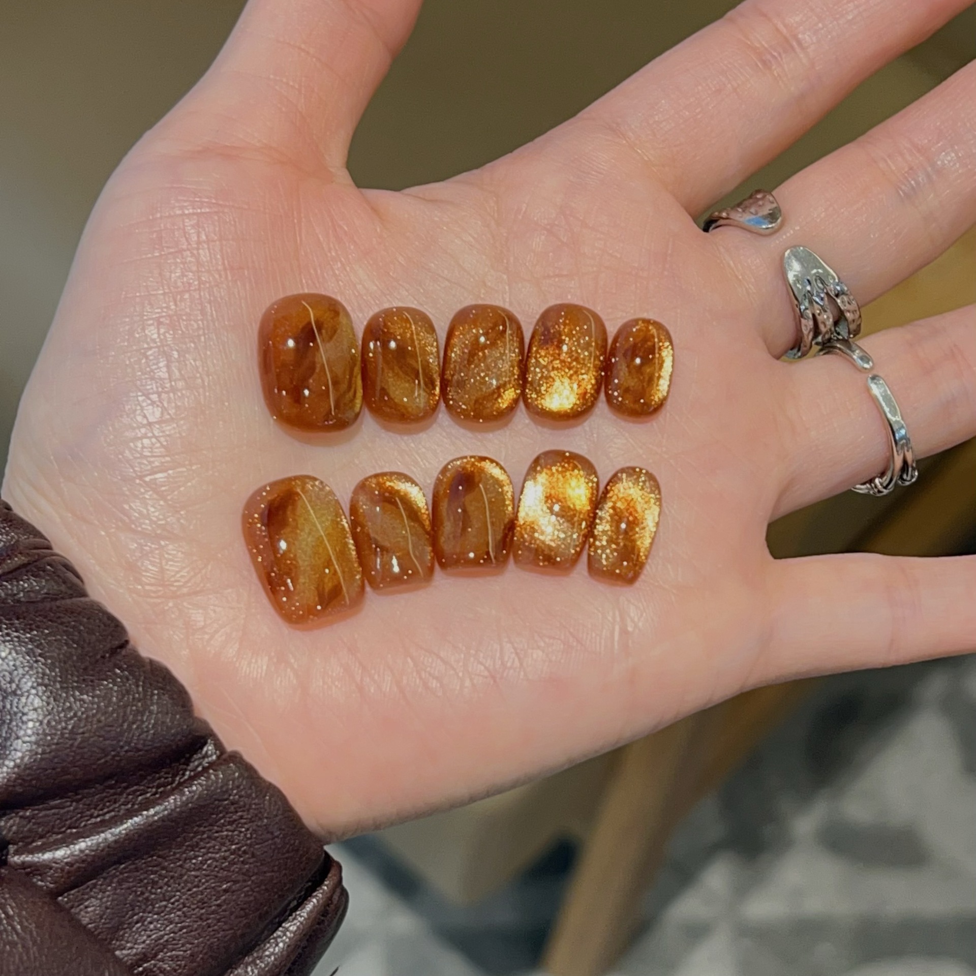 【吣珀】金棕色流光猫眼琥珀晕染纯手工穿戴甲H286款带盒子工具包