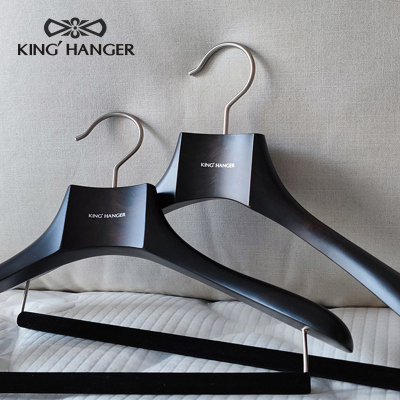 新款MR1YMR1Y金领结黑色轻奢实木衣架家用卧室挂衣木质宽肩无痕衣