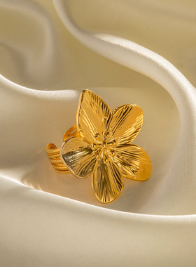 法式宫廷风无光泽复古金色不锈钢花朵金属开口戒指级设计感戒指