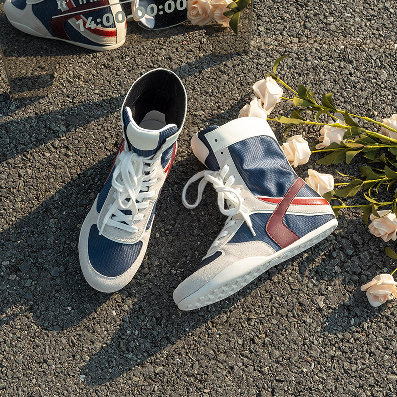 休闲马丁靴内增高德训鞋