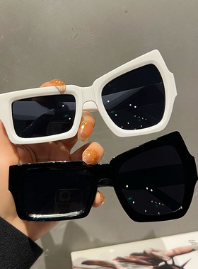 街拍走秀眼镜防晒太阳镜时尚不规则网红同款欧美个性搞怪挑眉墨镜