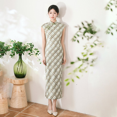 杭派风2026夏季新中式新款年轻款端格子日常旗袍女连衣裙SY6024
