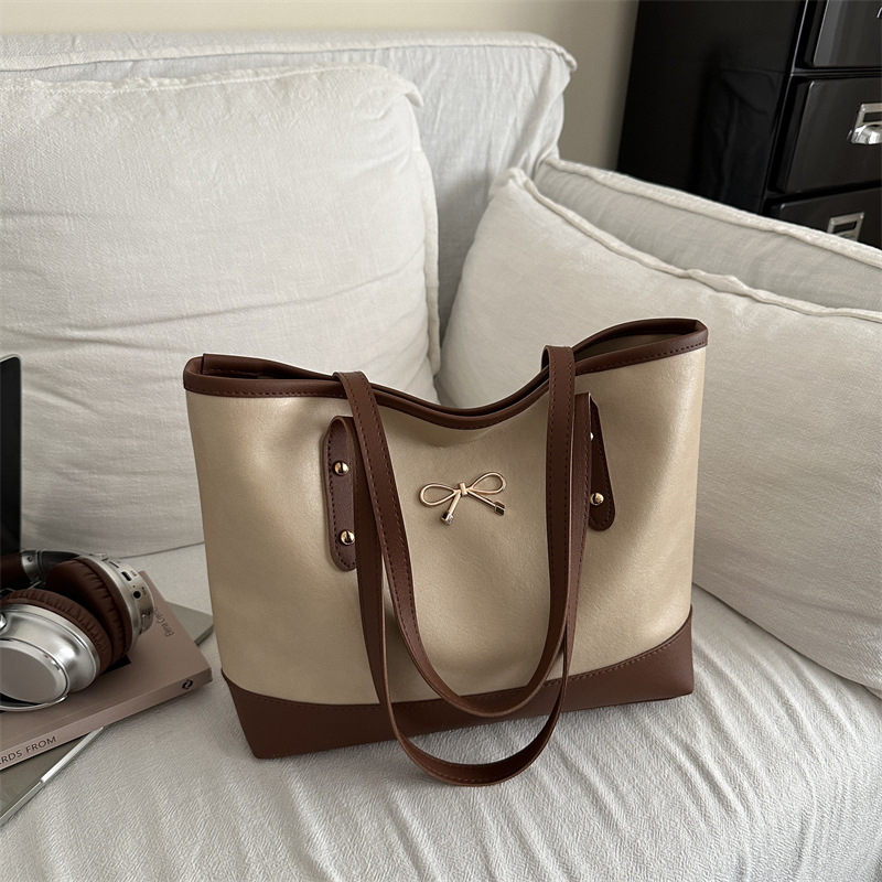 秋冬百搭单肩包2025新款今年流行女包时尚大容量托特包上班通勤包