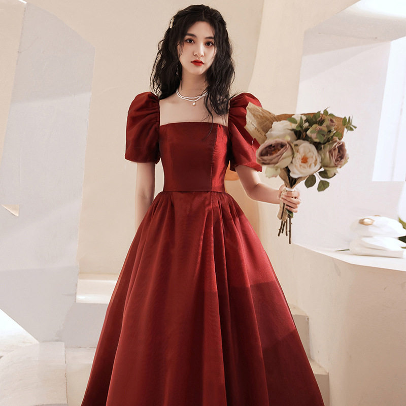 敬酒服新娘酒红色级感结婚礼服在逃公主订婚裙小个子孕妇可穿春