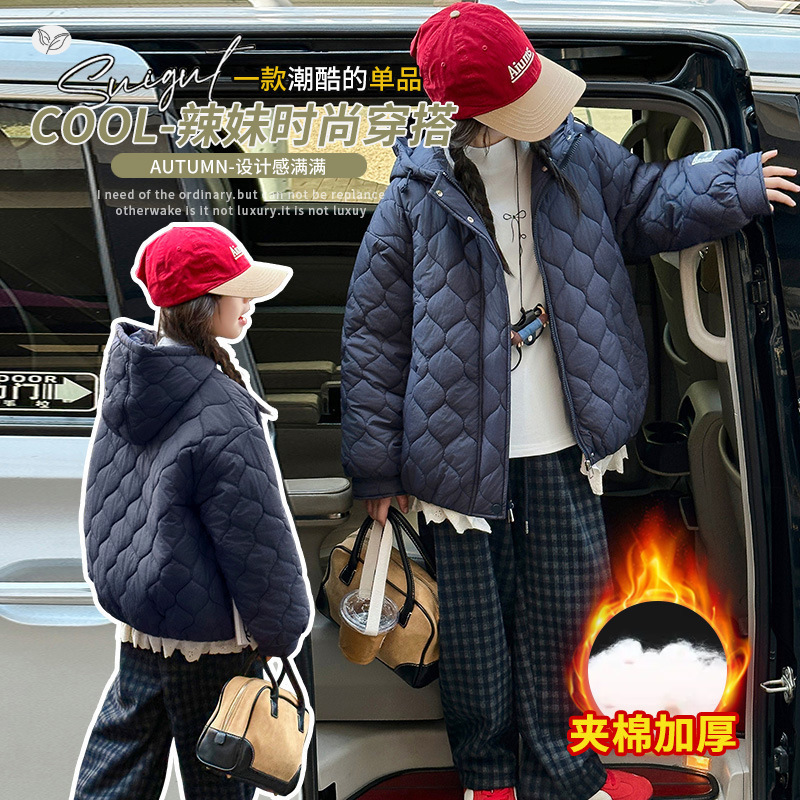 女童夹棉加厚外套2025年秋冬新款中大童蕾丝花边保暖夹克棉服冬装，童装棉衣，祺儿童装