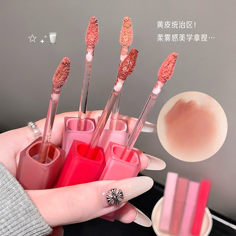 粉雾茸茸唇泥细腻绵柔雾面哑光