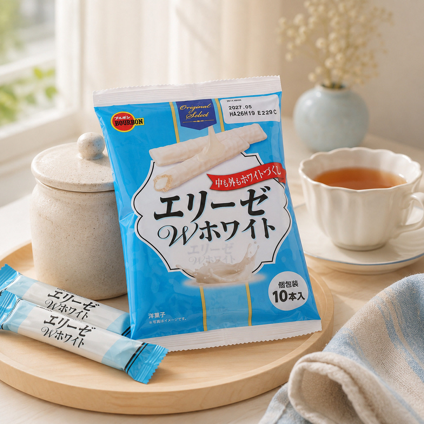 日本进口布尔本波路梦牛奶味夹心威化饼干棒独立包装食品64g零食