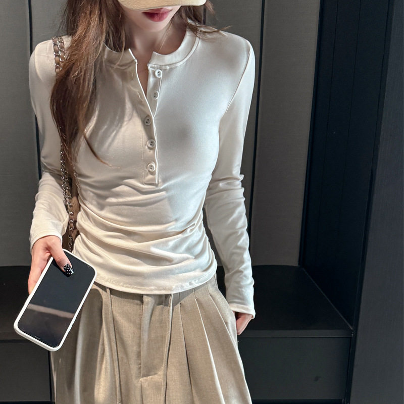 东大门设计感半开圆领纽扣长袖正肩t恤女秋冬季内搭可外穿打底衫