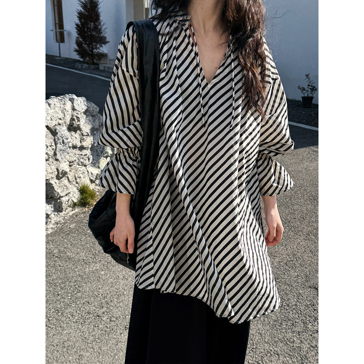 高级感斜条纹系带衬衫女春季喇叭袖oversize松弛感上衣3