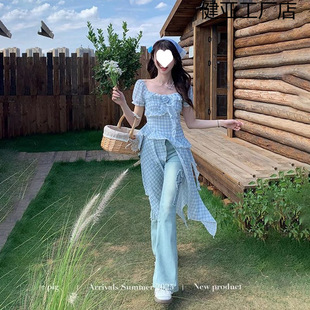 连衣清新设计格纹方口领短裙女 甜美多巴胺绝美不规则立体花朵短袖