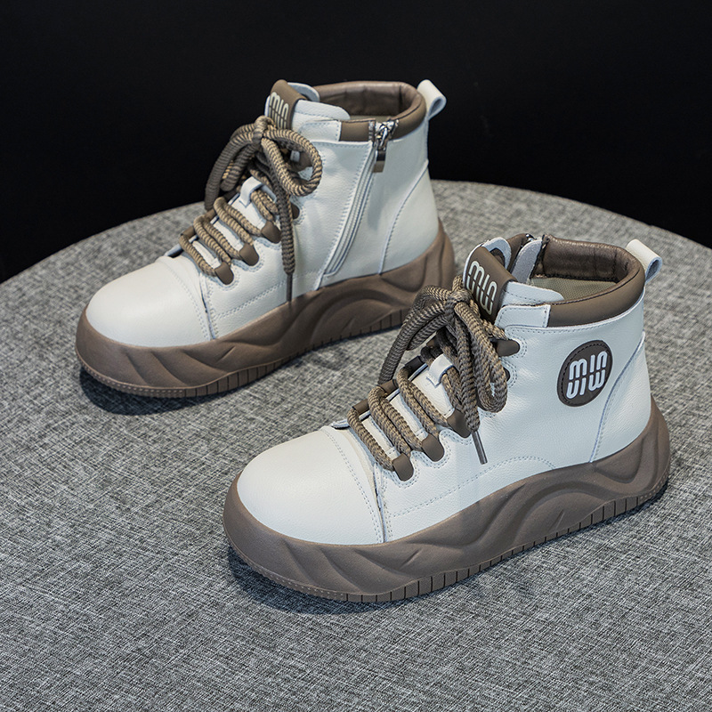 品质秋冬真皮高帮鞋女2025新款百搭厚底内增高运动休闲女板鞋加绒