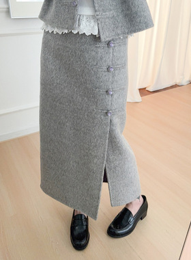 SW绵羊毛混纺双面呢双色新中式盘扣半身裙女26冬新款半裙S4BQ042