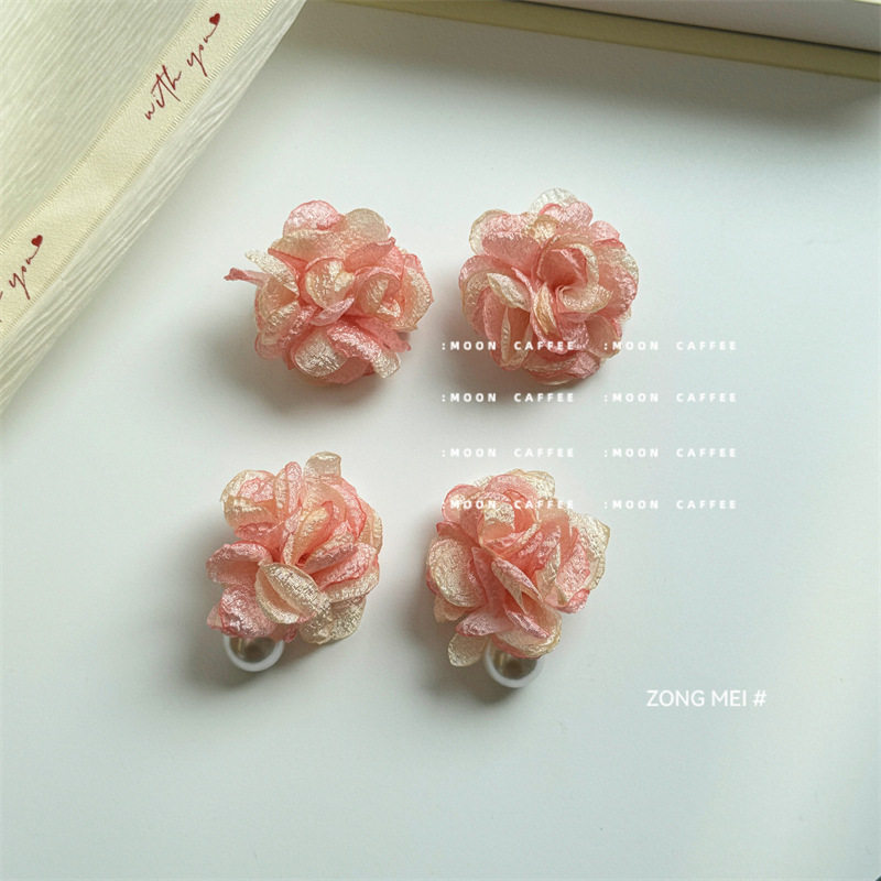 粉色花朵珍珠几何耳环小众甜美耳环女简约百搭新款耳坠无耳洞耳夹