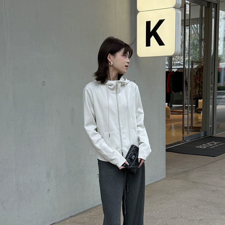 春新款韩系休闲运动风双拉链连帽卫衣外套女2026时尚洋气上衣