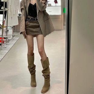 2026新款法式复古大筒围褶皱堆堆靴女骑士靴粗跟显瘦长靴子