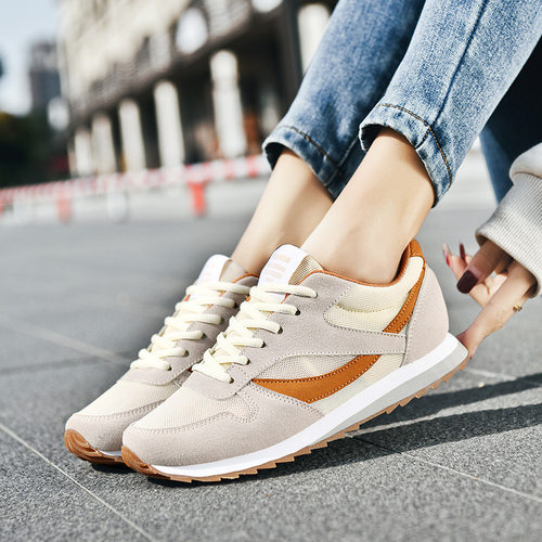 WomenSneakersPlusSize4647