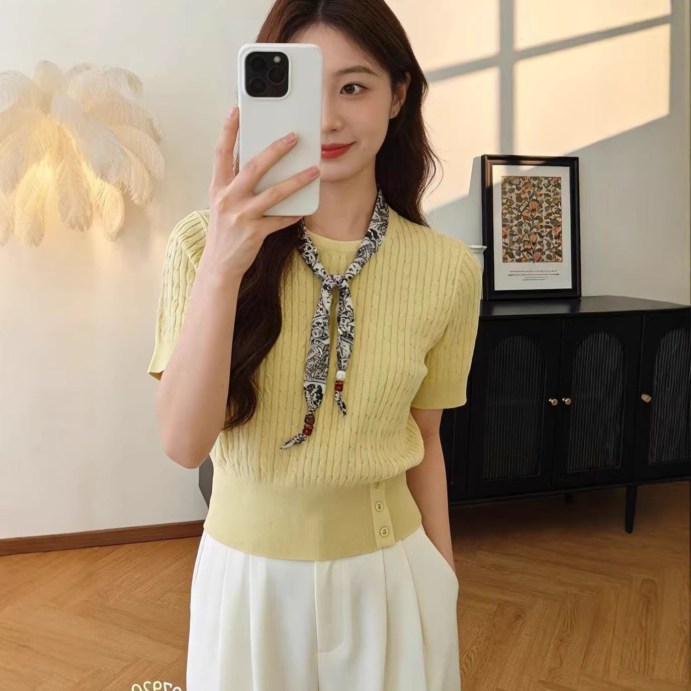 丝巾麻花短袖针织衫女2026春季下摆扣子设计感上衣潮