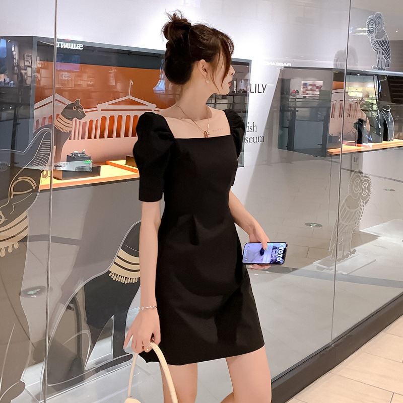 泡泡法式长袖黑色袖连衣裙2024夏季新款气质修身显瘦一字领女装