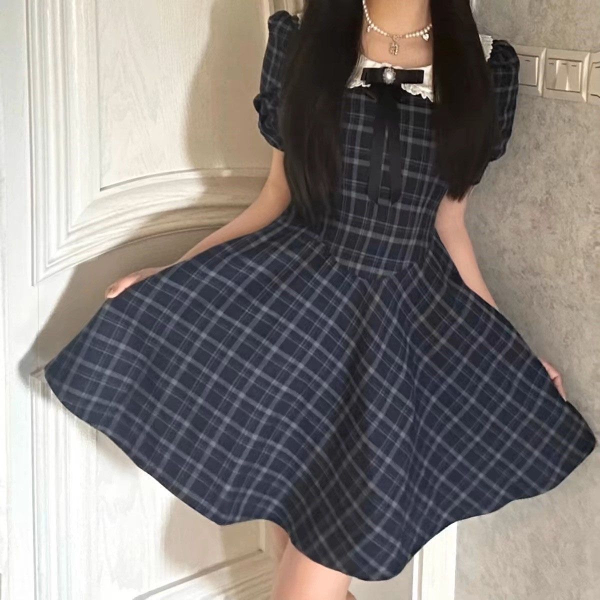 夏季新款学院风格纹少女感连衣裙女甜美龄小个子娃娃领A字格子裙