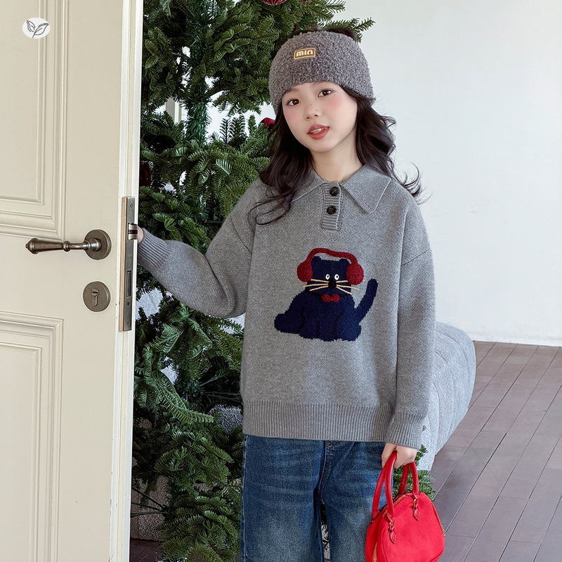 女童毛衣加厚2025年秋冬新款休闲卡通绣花针织衫中大童翻领打底衫，童装毛衣，祺儿童装