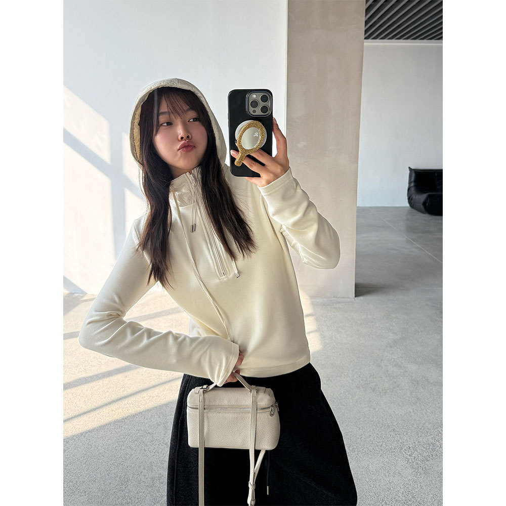 【王专辑】薄绒休闲简约连帽t恤女通勤运动风抽绳拼接上衣WQ113