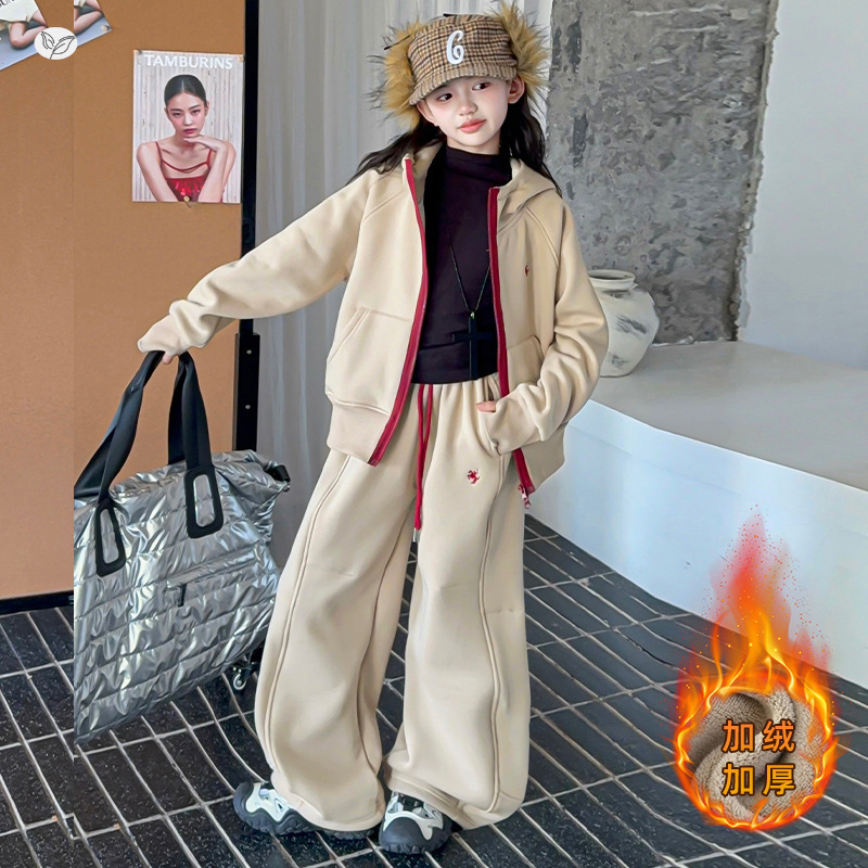 女童加绒套装2025年秋冬新款中大童插肩袖撞色外套阔腿裤两件套潮，童装休闲套装，祺儿童装