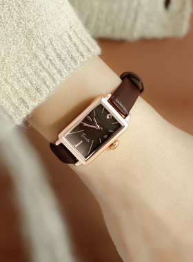 EAVANLIN小方表复古简约依文琳气质方形腕表轻奢小众新款手表女