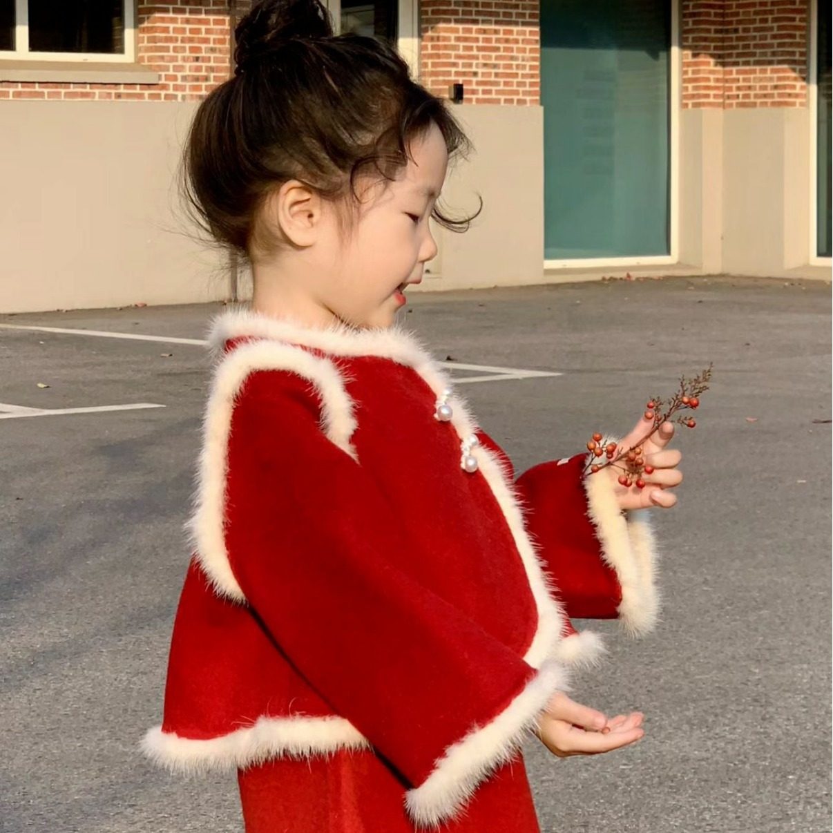 新年装中国风女童冬款大红古装盘扣毛毛边外套背心裙拜年服套装潮