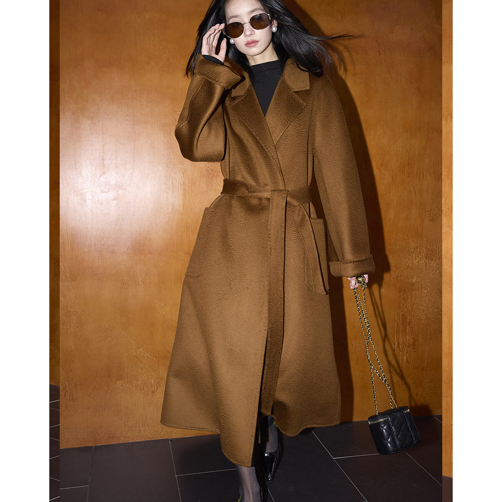 翡格依2025冬季新款水波纹系带浴袍款手工羊绒羊毛双面呢外套大衣