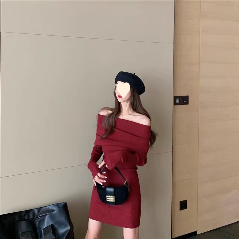 秋款女装年新款级感长袖一字肩针织连衣裙红色包臀短裙子女