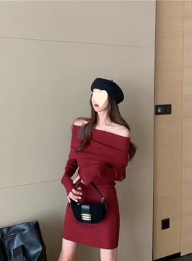 秋款女装年新款级感长袖一字肩针织连衣裙红色包臀短裙子女