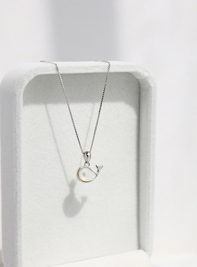 2021新款小鲸鱼项链女小众设计感ins风锁骨链简约气质贝母吊坠链
