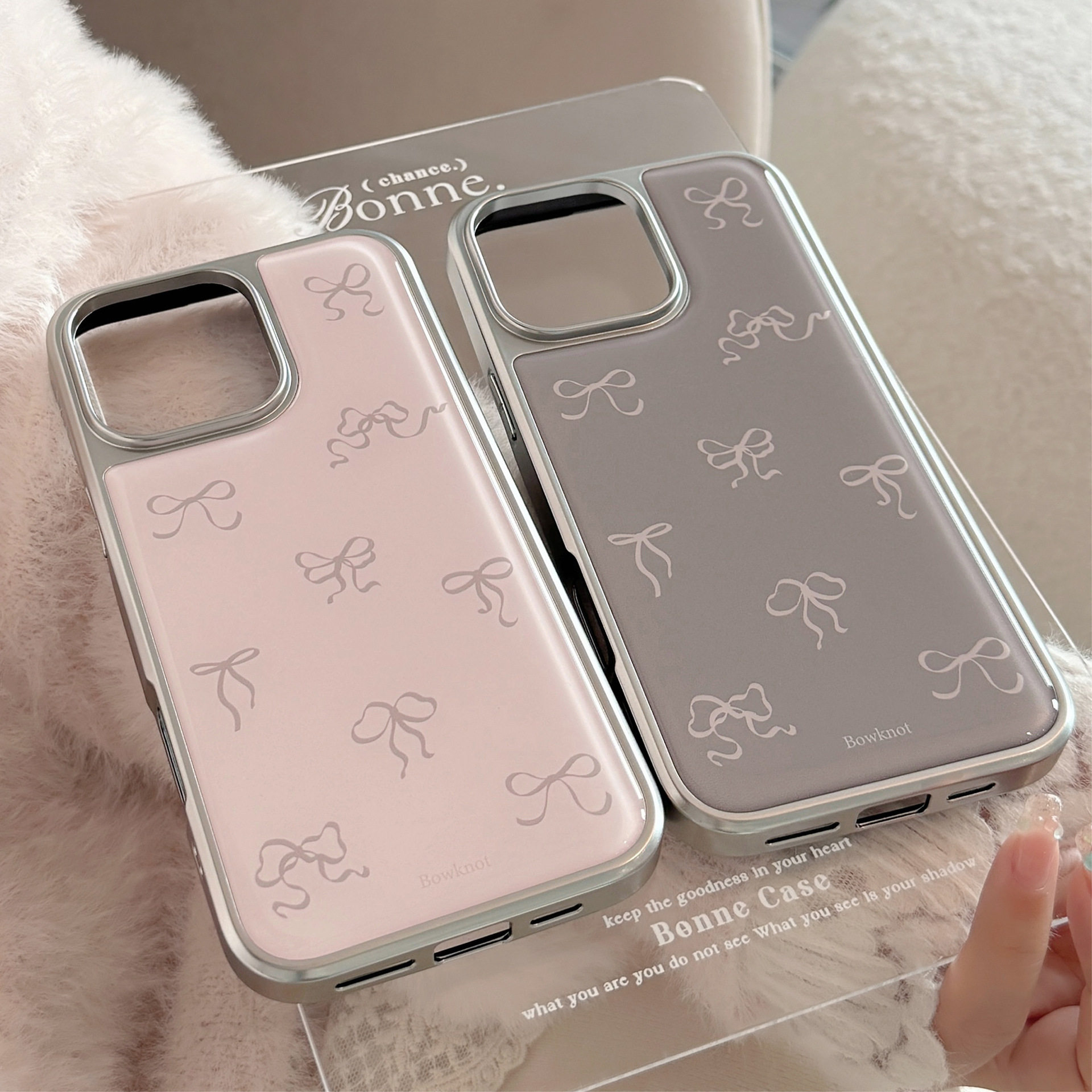 ins韩系蝴蝶结适用16苹果15pro max手机壳iphone14滴胶13小众15硬银色防摔保护套新款高级感简约