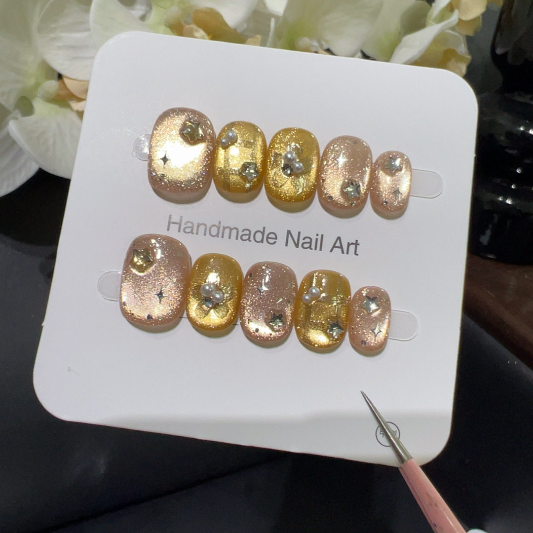 【金桂】秋冬玻璃珠猫眼爆闪显白新款氛围星芒创意显白手工穿戴甲,彩妆/香水/美妆工具,穿戴甲/甲片,淘宝优惠券,粉丝福利购,淘宝优惠卷