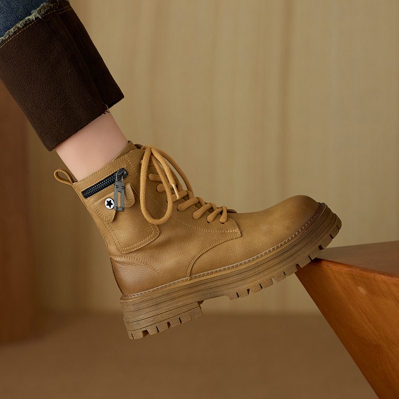 马丁靴女2024春秋新款内厚底大黄靴复古工装机车靴爆款短靴子