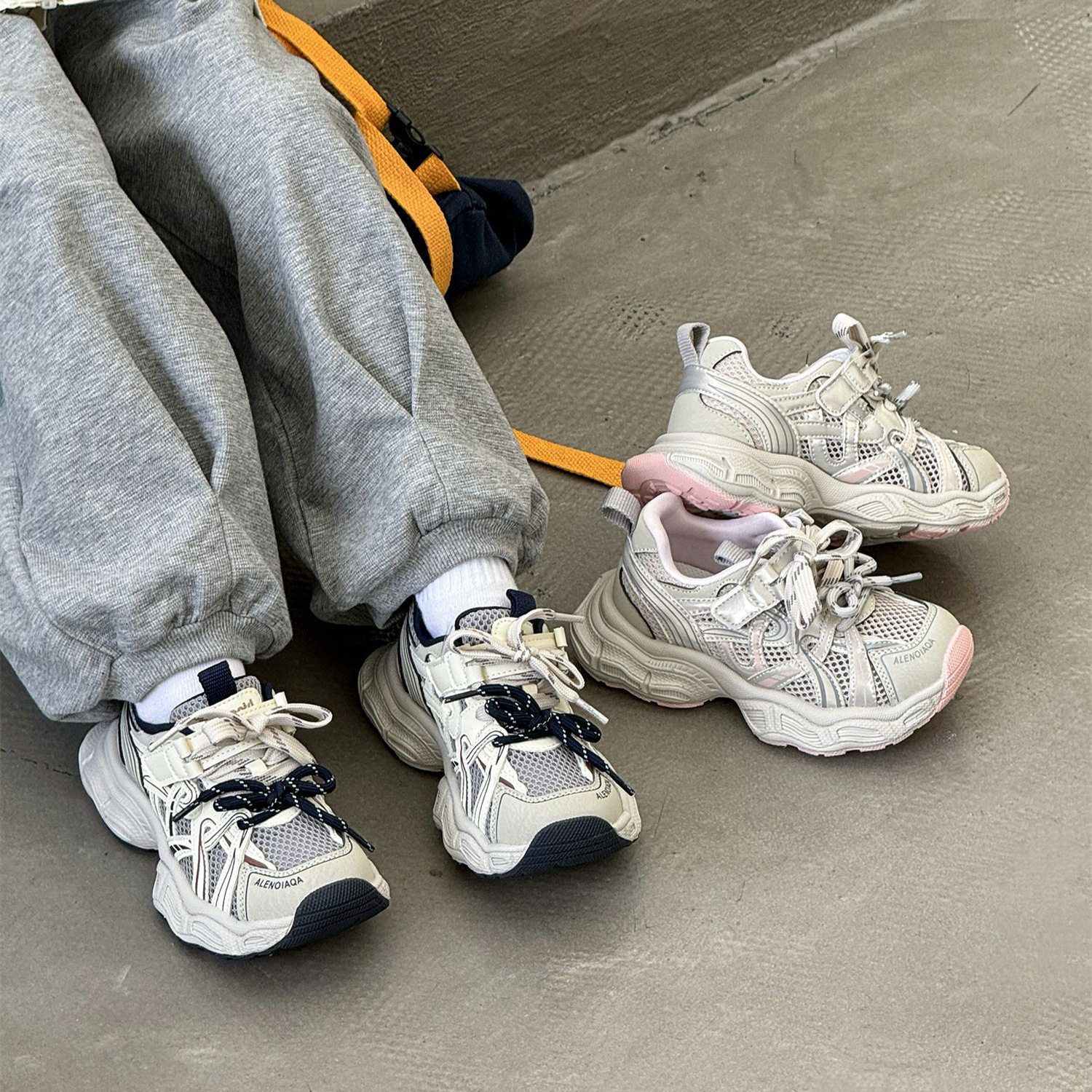 2026年夏季款时尚条纹女童老爹鞋网面透气儿童厚底运动鞋男童跑鞋