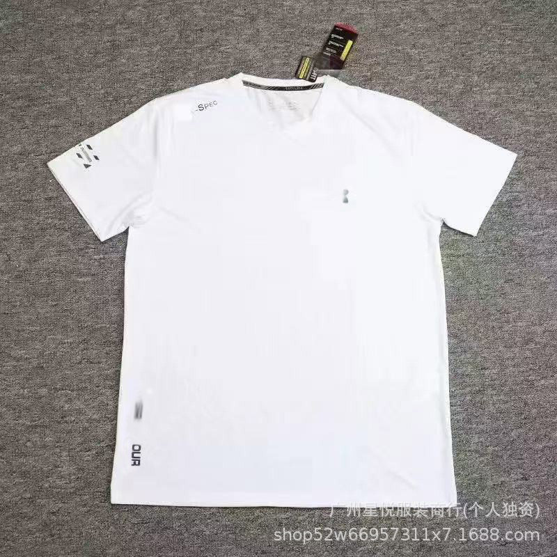 UNDER ARMOUR T-SHIRT