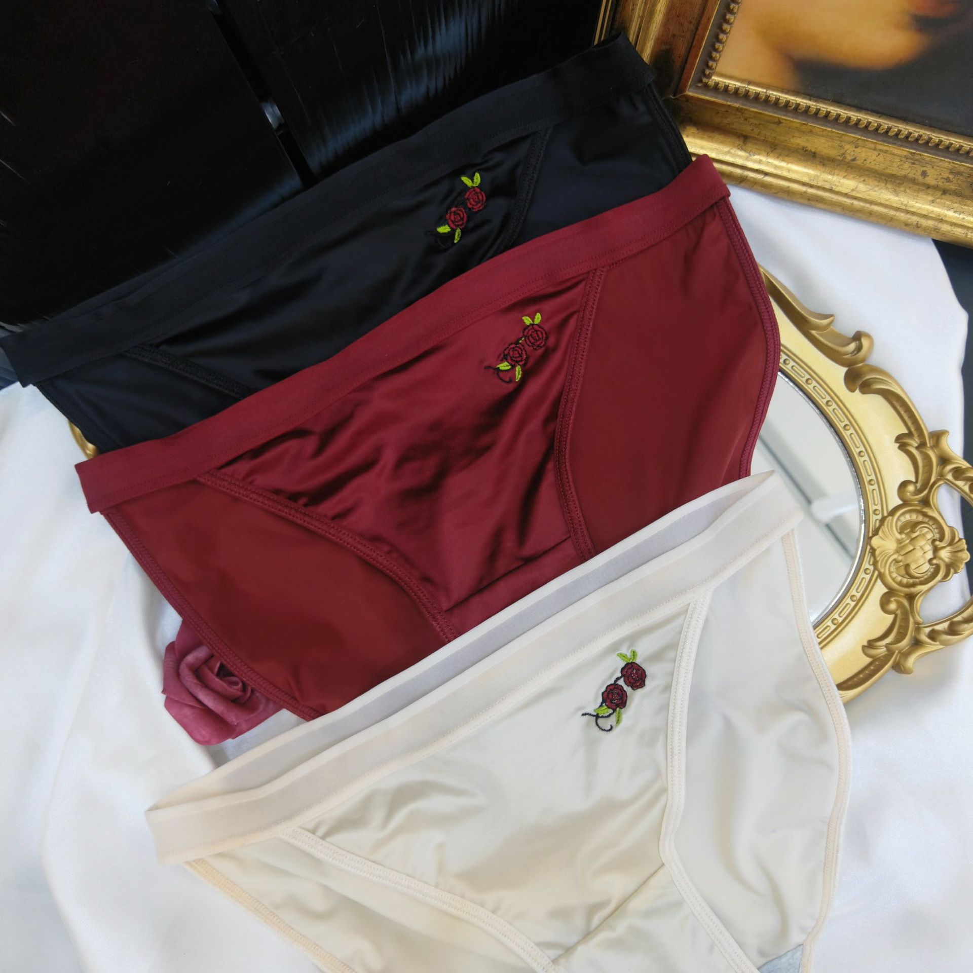 冰丝玫瑰刺绣女三角裤
