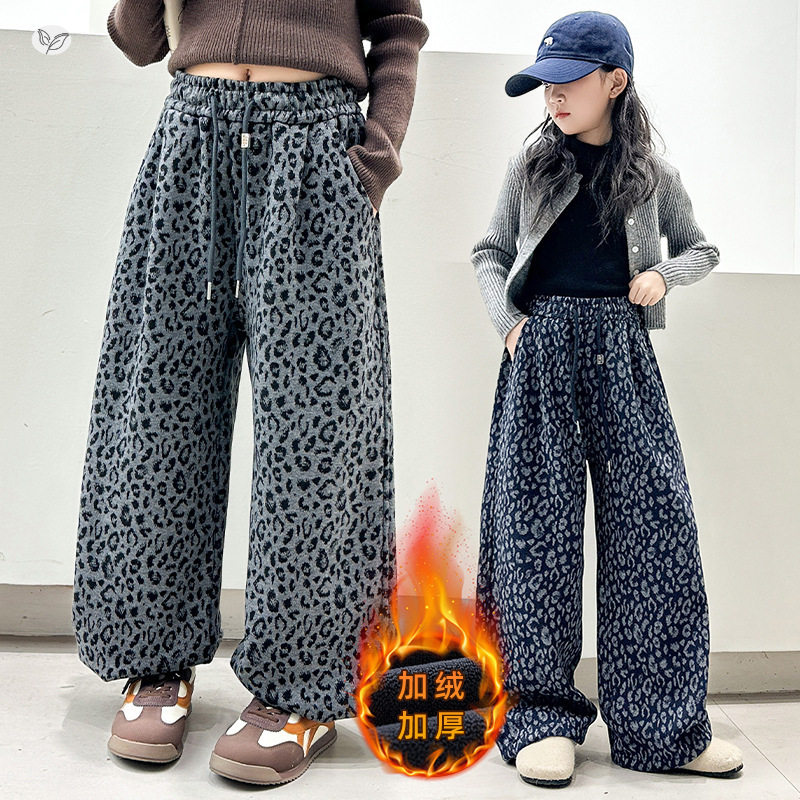 女童豹纹裤加绒2025年秋冬新款休闲弯刀裤中大童宽松冬装阔腿长裤，童装裤子，祺儿童装